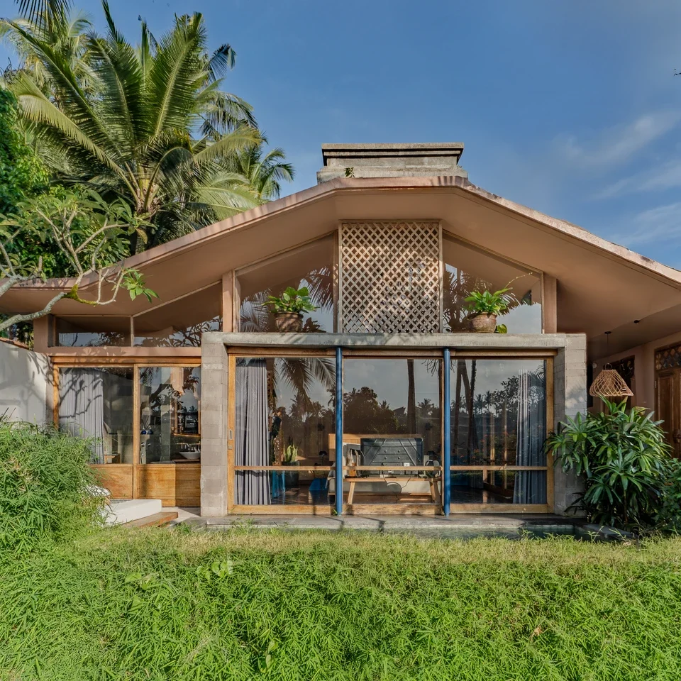 amora-update-royal-14