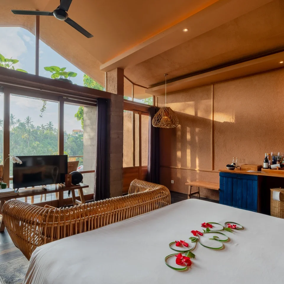 amora-update-valley-0 amora-update-valley-0