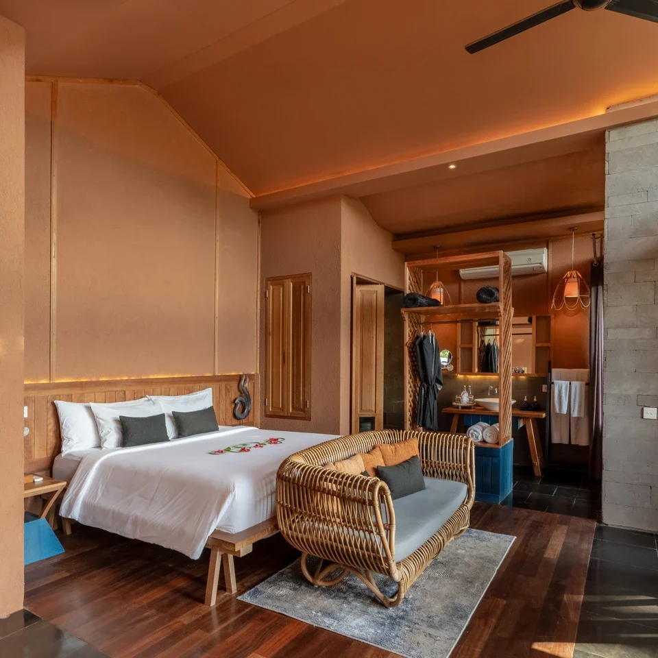 amora-update-valley-1 amora-update-valley-1