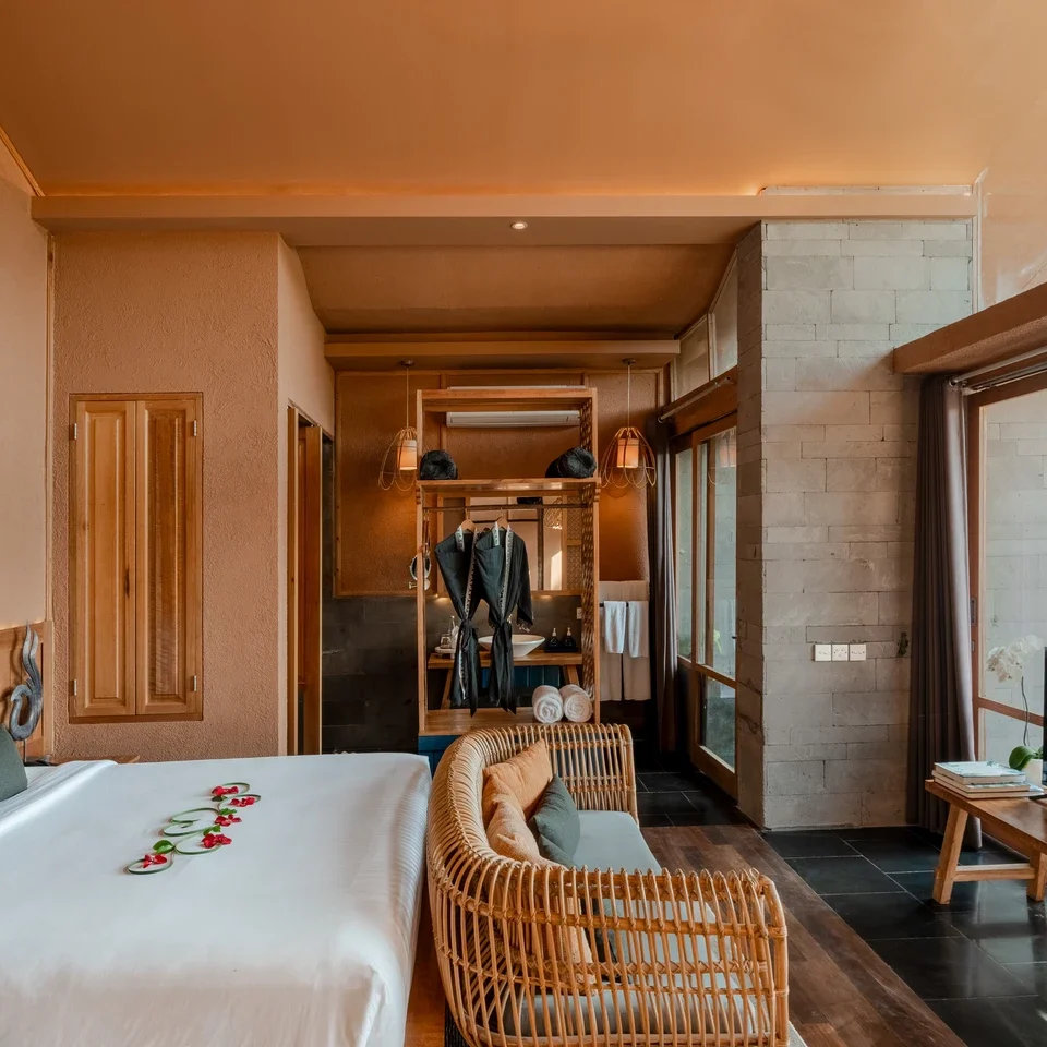 amora-update-valley-3 amora-update-valley-3