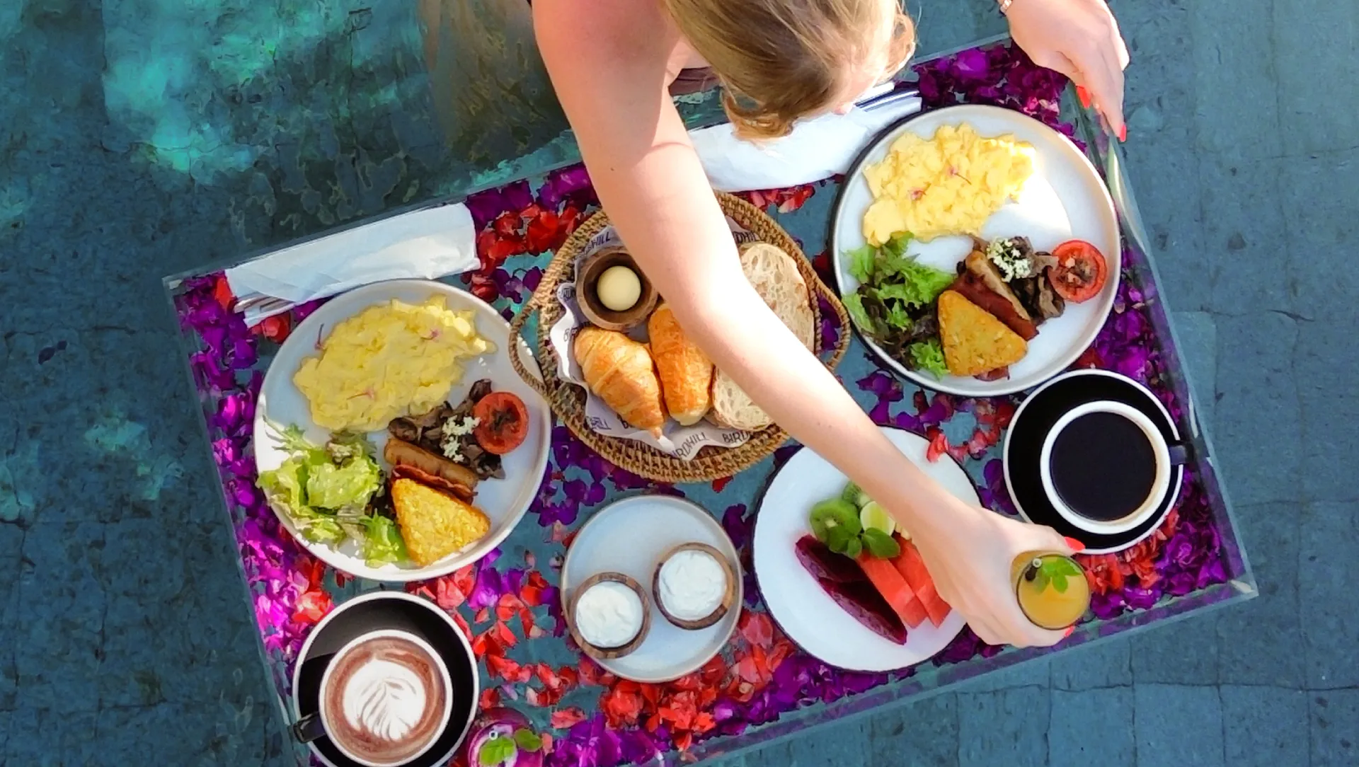 floating breakfast ubud restaurant