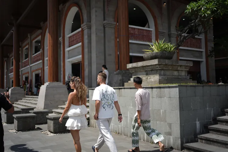 ubud central traditional art market